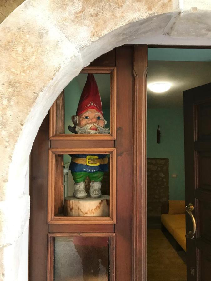 Bed and Breakfast Lo Gnomo Sulmona Exterior foto